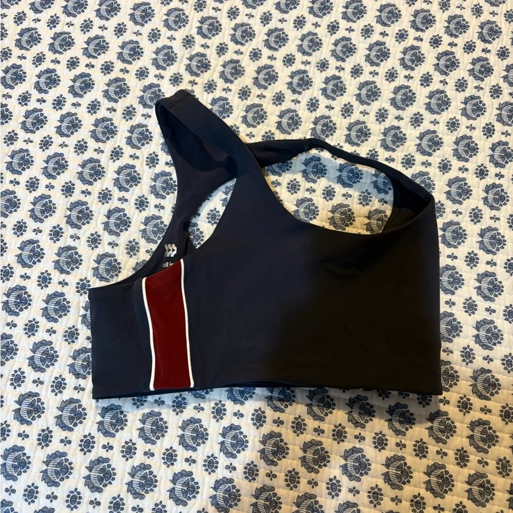 All In Motion by Target Sports Bra - Picture 2 of 4